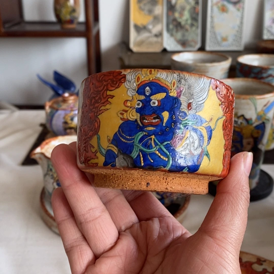 手工手绘黑财财茶杯