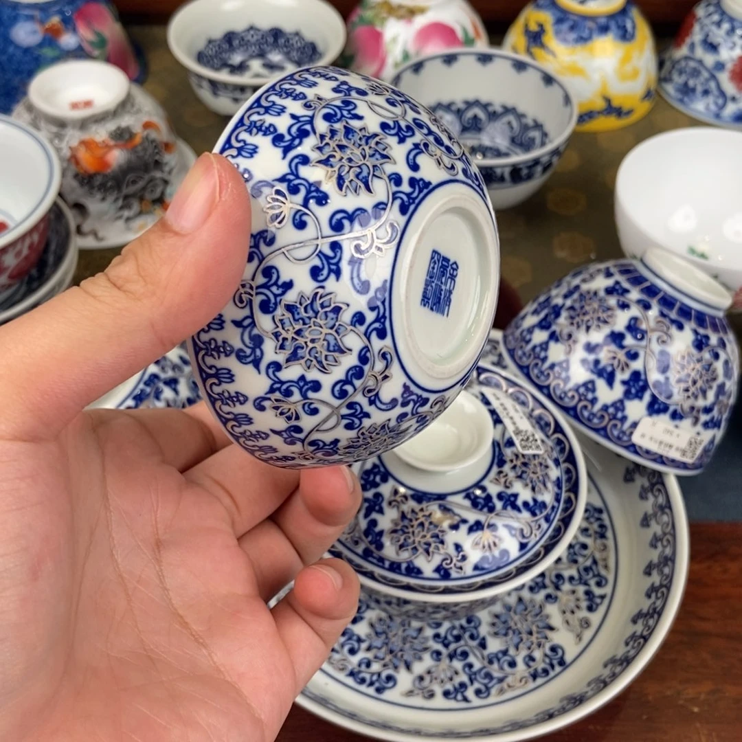 陶瓷艺术家的作品是什么意思