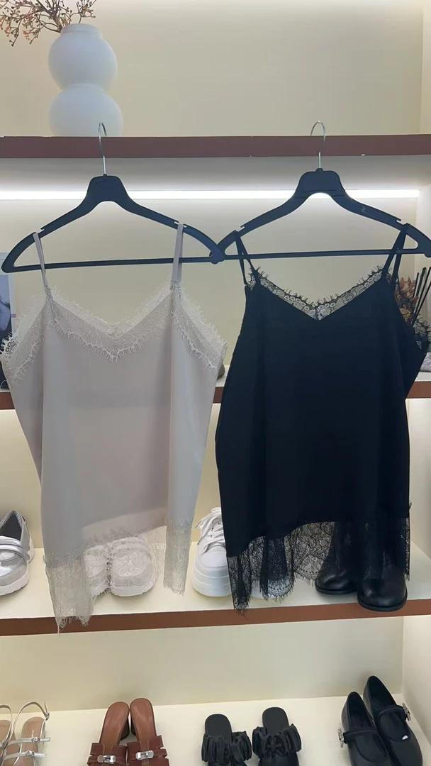 （no退no换）东大门代购蕾丝拼接吊带