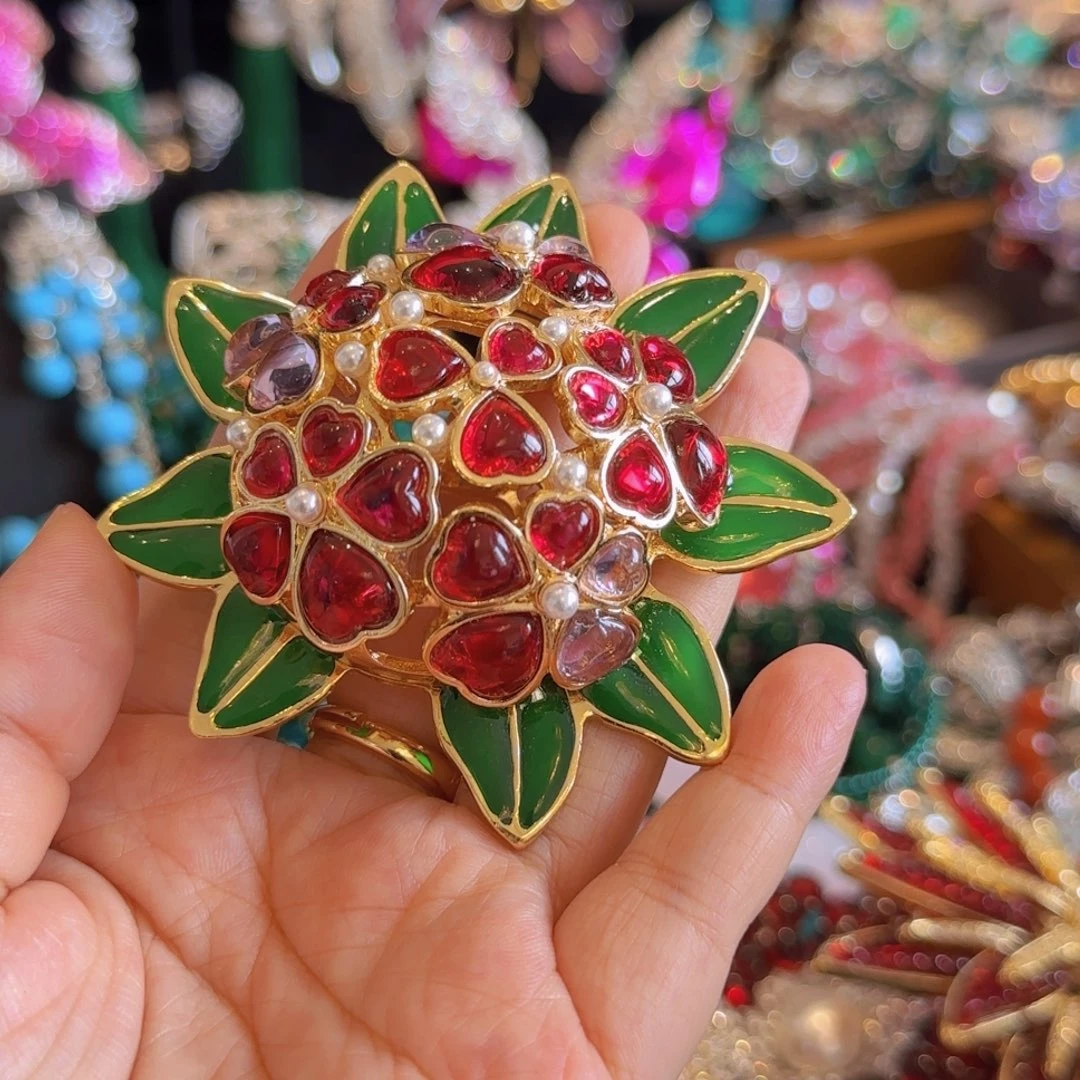 木***桐铁合金大理石胸针