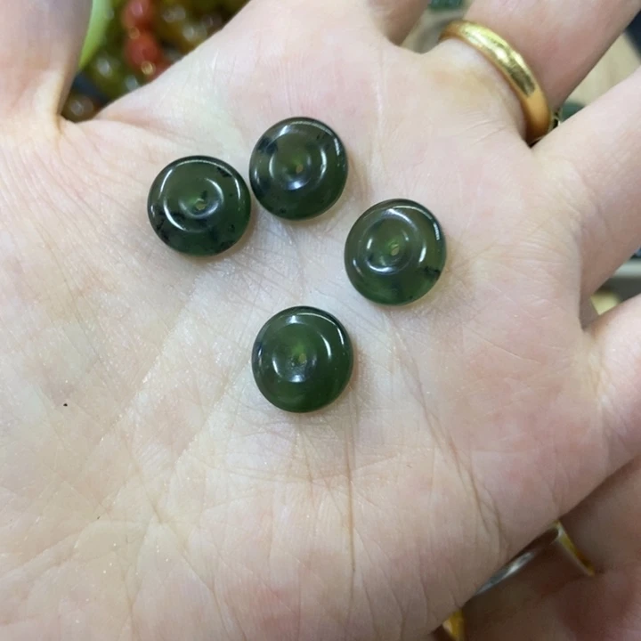 蛇纹石玉配件未镶嵌李***师