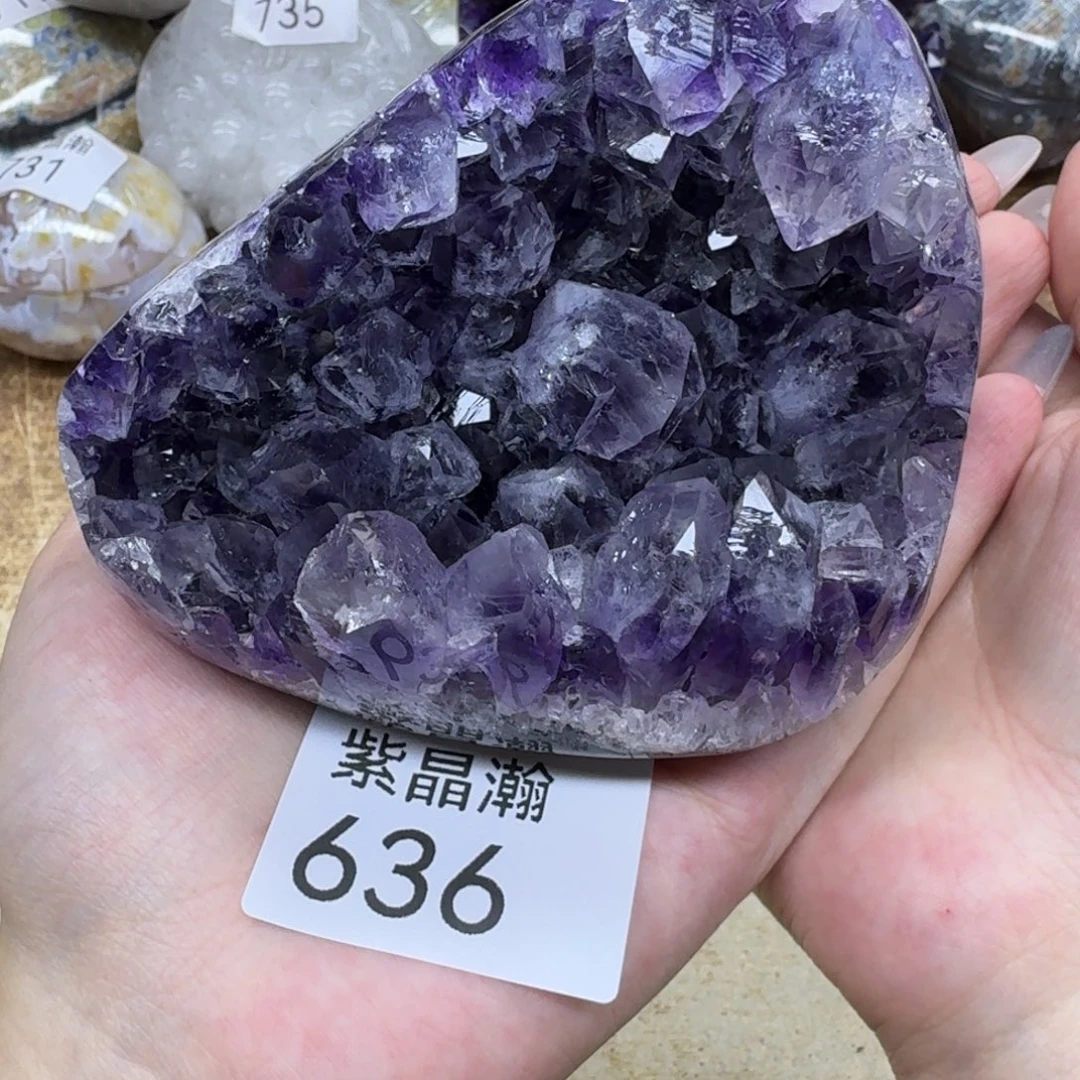 未镶嵌大型摆件（非配饰）水晶