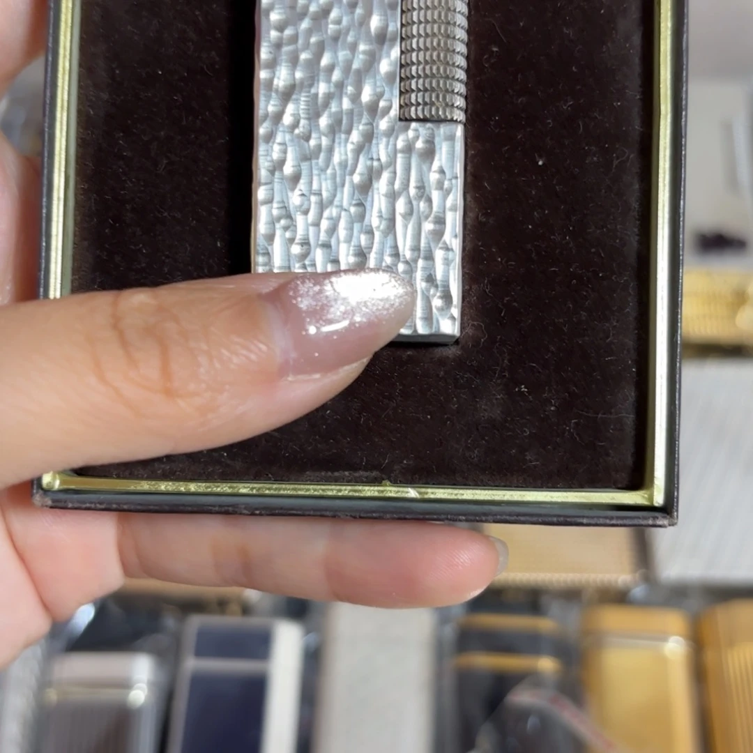 都登卡中古打火机