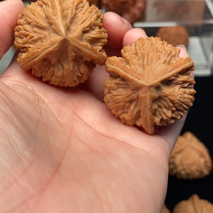 吊坠文玩核桃文山奔