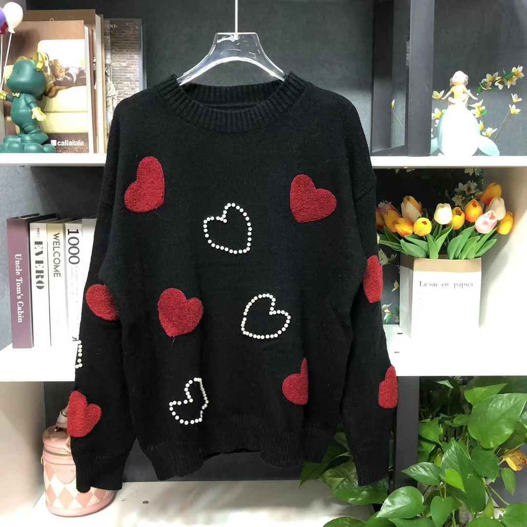 HY4513【春季新款】时尚圆领爱心图案珠子黑色毛衣91341C