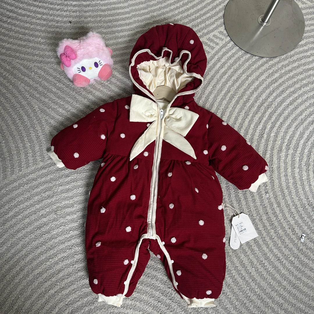 B3冬季厚款保暖连体外出服