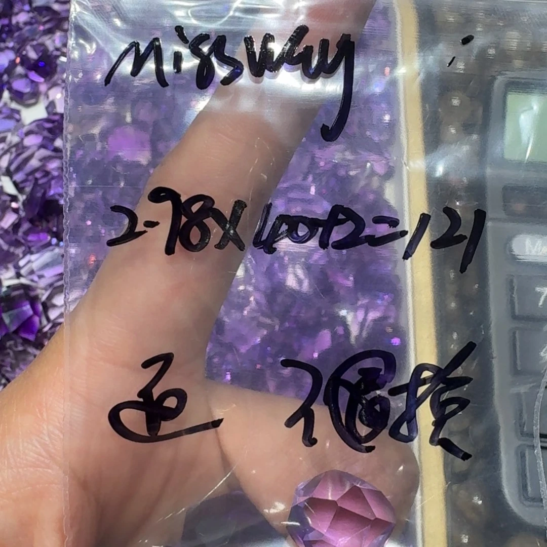 M***.水晶珠宝半成品未镶嵌