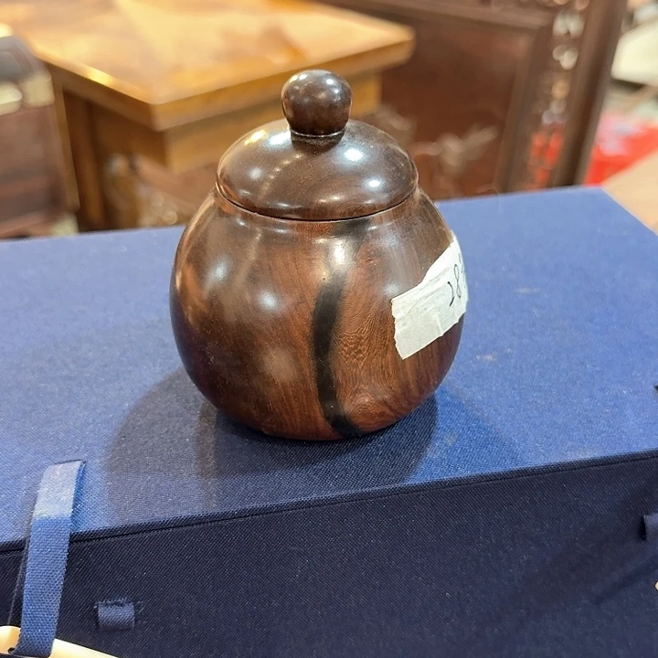 交趾黄檀（大红酸枝）