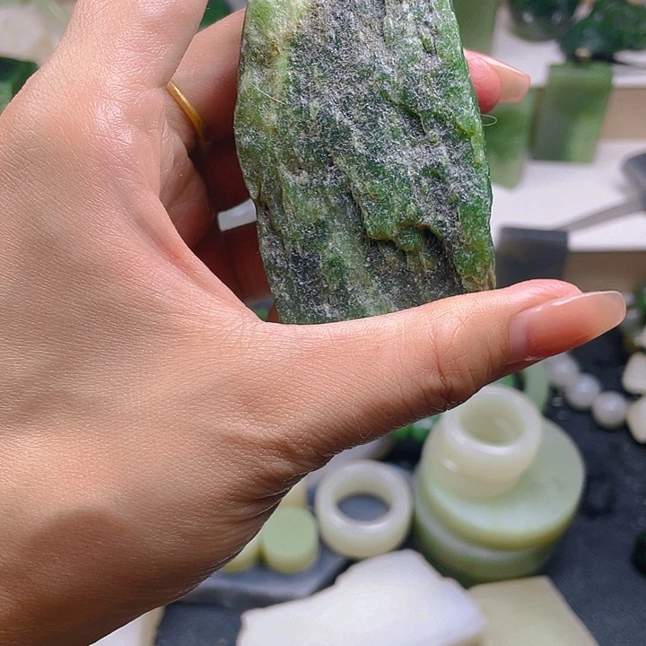 和田玉（糖玉）未镶嵌珠宝半成品