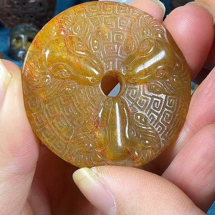 和田玉（糖玉）未镶嵌挂件