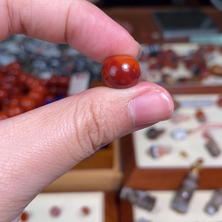 南红玛瑙未镶嵌颈饰23