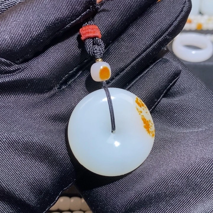 醉***坤和田玉未镶嵌手链