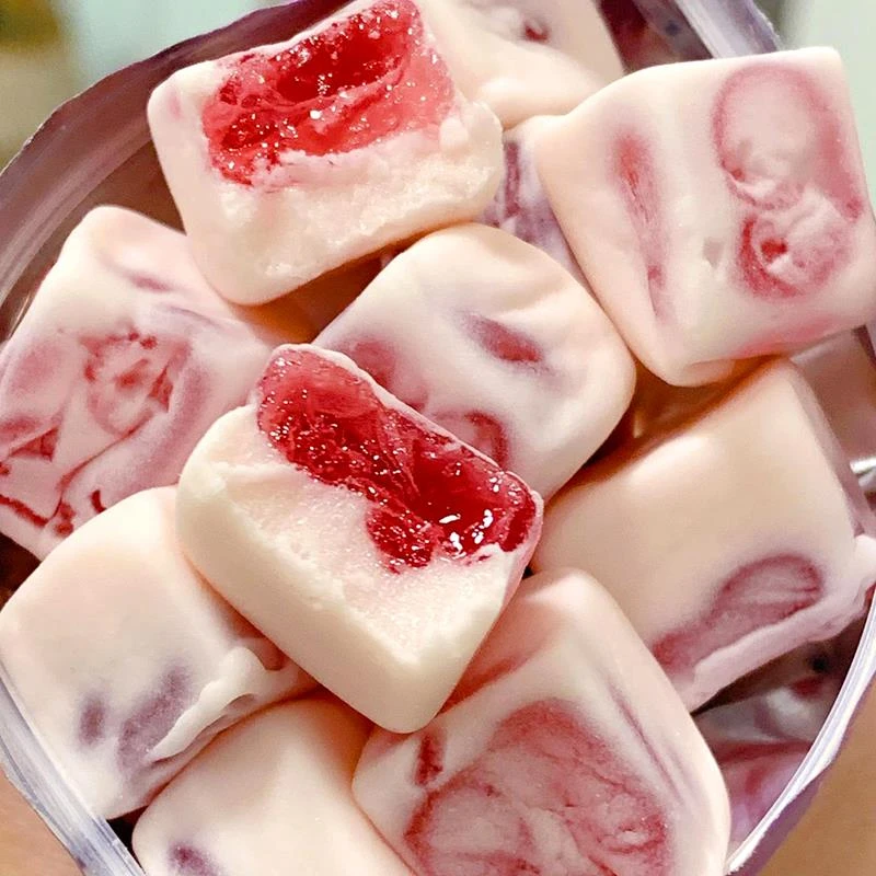 50包爆浆夹心软糖棉花糖浓缩白桃水果糖果网红草莓果汁解馋小零食