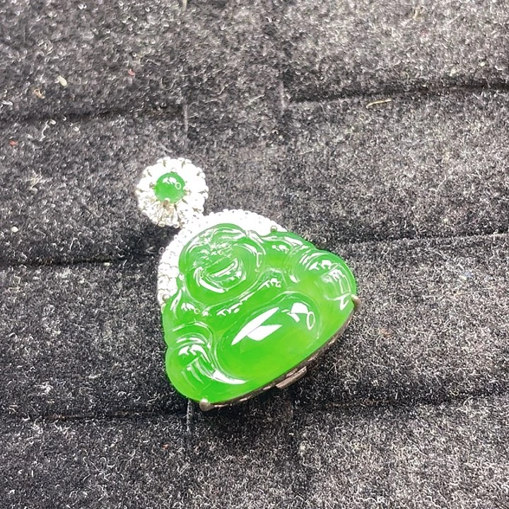 翡翠未镶嵌颈饰10