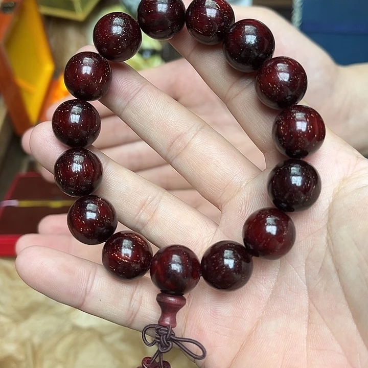 大叶紫檀（黑酸枝木类）