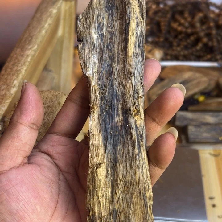 沉香沉香碎屑41克