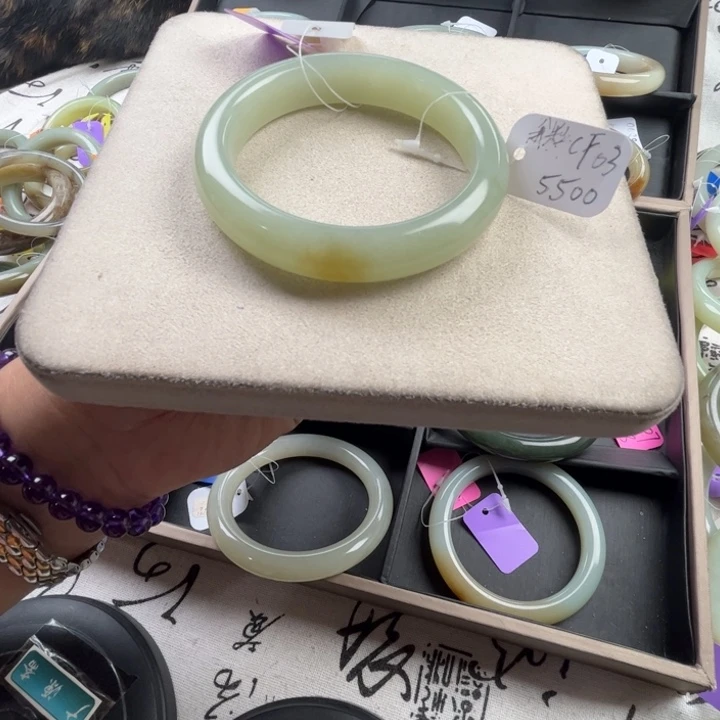 未镶嵌手镯和田玉玲珑美镯58