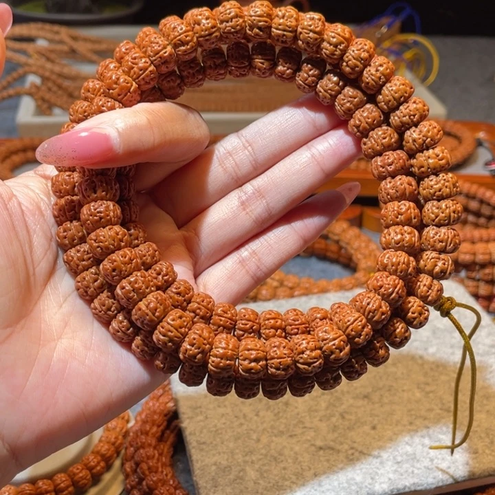 吊坠金刚菩提湘****车泰森天花板长串