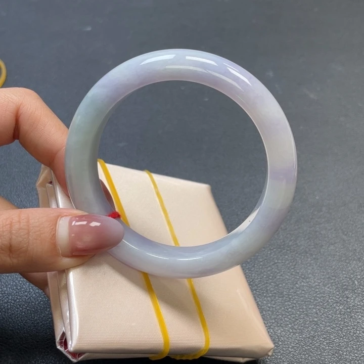 翡翠未镶嵌手镯54正圈