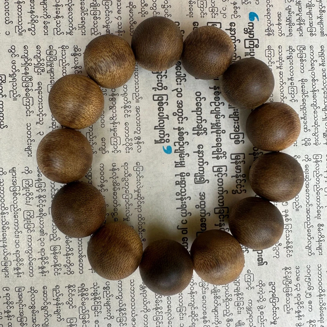 FJ65G沉香手串（多样性发货）