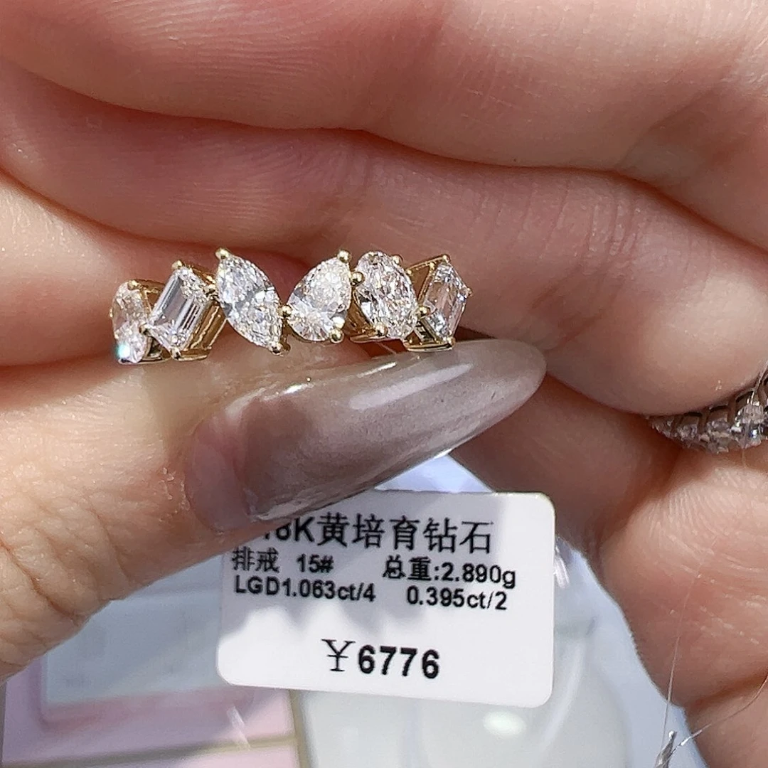 实验室培育钻石18K金镶嵌