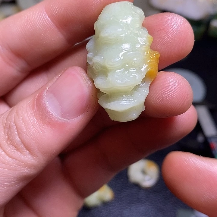 和田玉（子料）未镶嵌颈饰