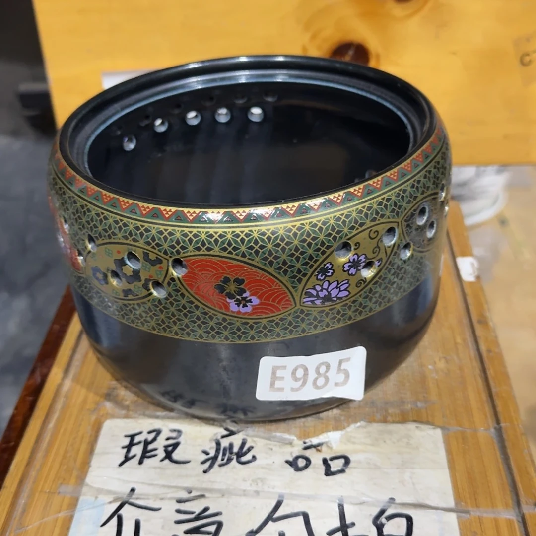 微瑕疵介意勿拍陶瓷器皿w099