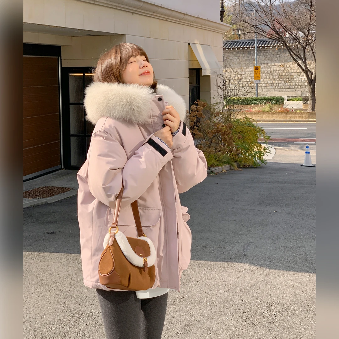 法儿家韩国限定【双十二92折】【雪山玫瑰】FS512W048带毛领羽绒服