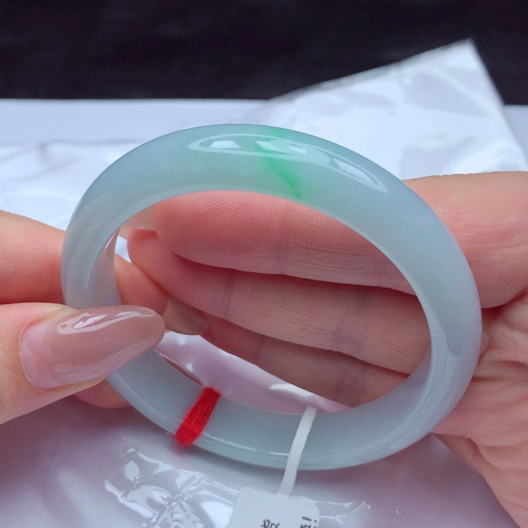 翡翠手镯未镶嵌手镯54