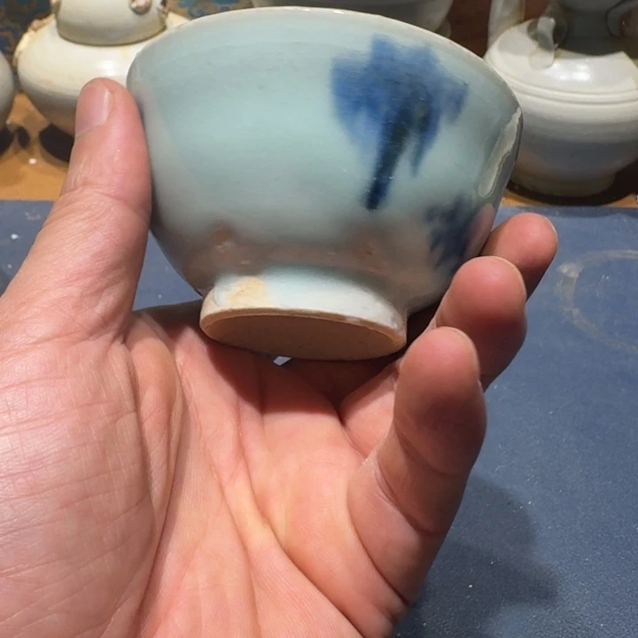 暖***城其他漂亮的小瓷瓶子