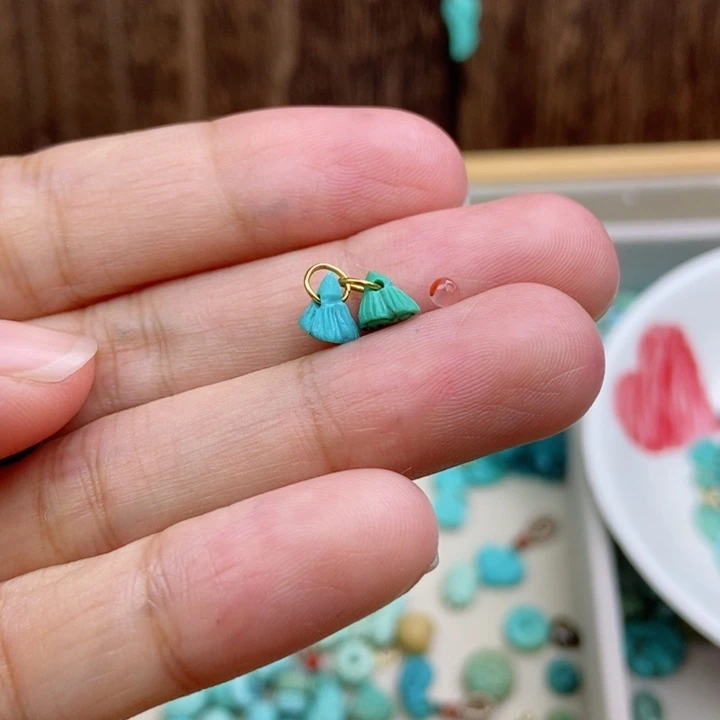 ****未镶嵌南红玛瑙珠宝奇石