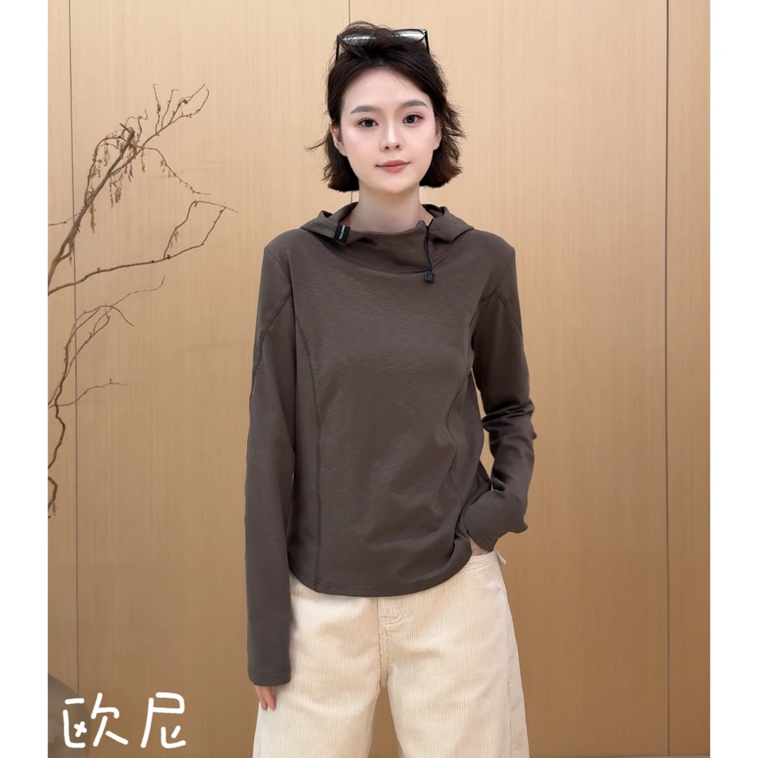 欧尼私服 2025秋季新款鱼骨线修身连帽卫衣百搭休闲上衣2509C6033