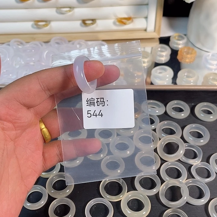 未镶嵌戒指玛瑙/玉髓544港21
