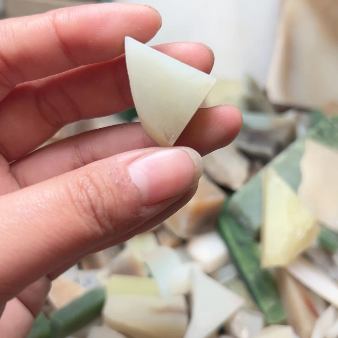 和田玉项链未镶嵌