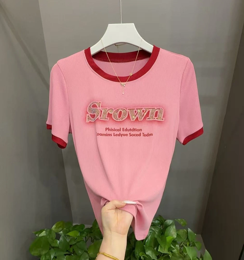 2025大码女装夏季显瘦遮肉粘钻设计感圆领拼色半袖996