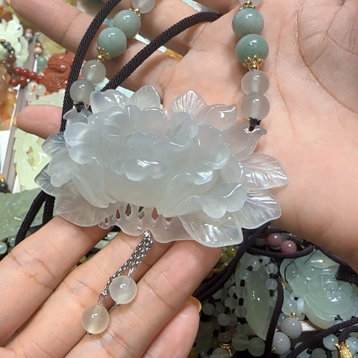 蛇纹石玉未镶嵌吊坠一**善