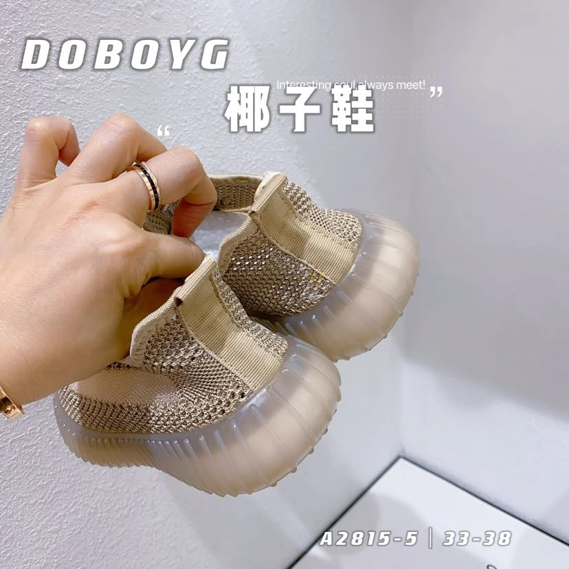 椰子机能鞋夏季透气新款飞织网面跑步软底休闲运动鞋