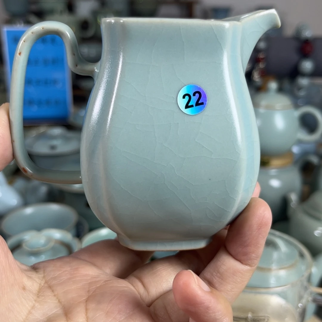 22哈哈哈哈哈哈哈瑕
