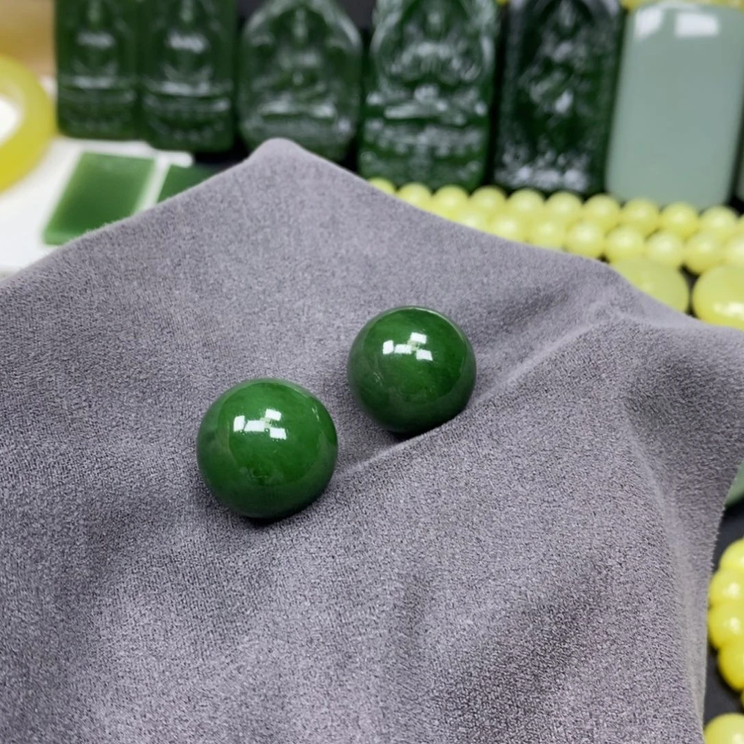 和田玉（碧玉）颈饰未镶嵌川