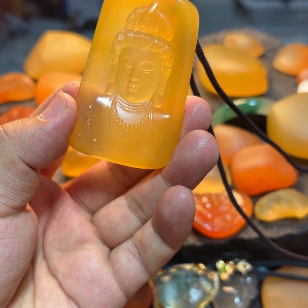 老***国石英岩玉挂件未镶嵌