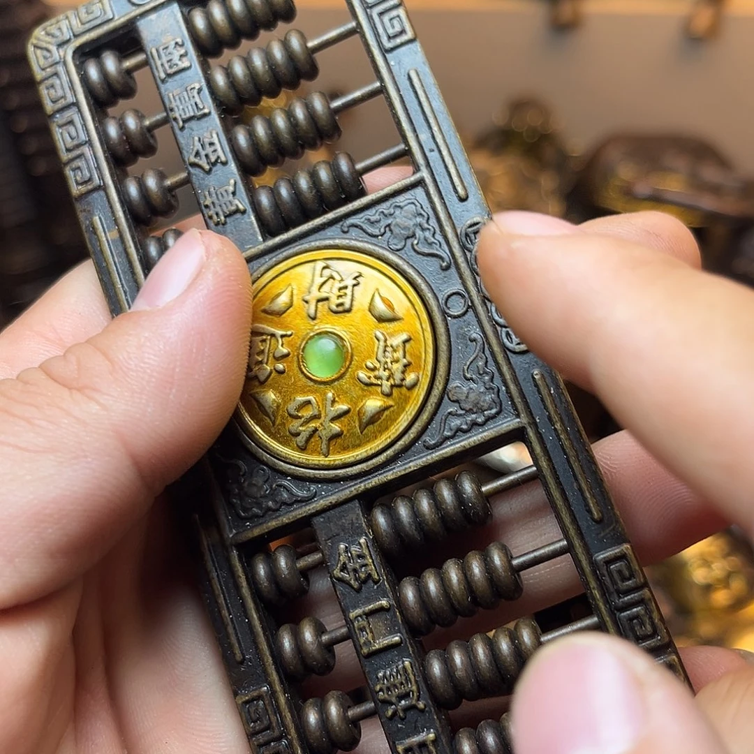 精美铜器工艺品等