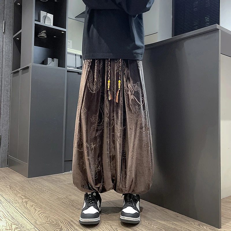 新中式国风龙纹裤子男士复古潮牌金丝绒阔腿裤大码宽松灯笼哈伦裤