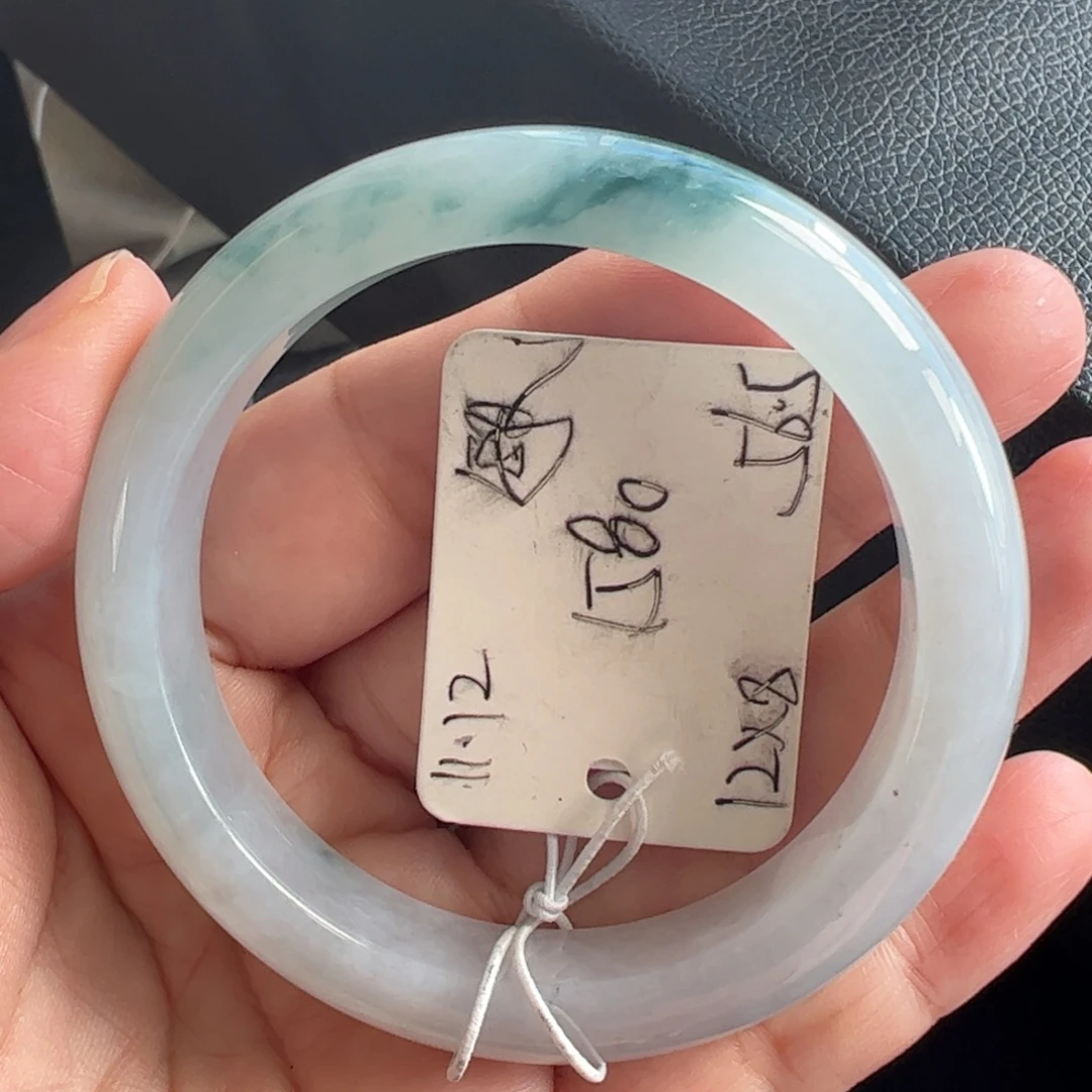 翡翠未镶嵌手镯56