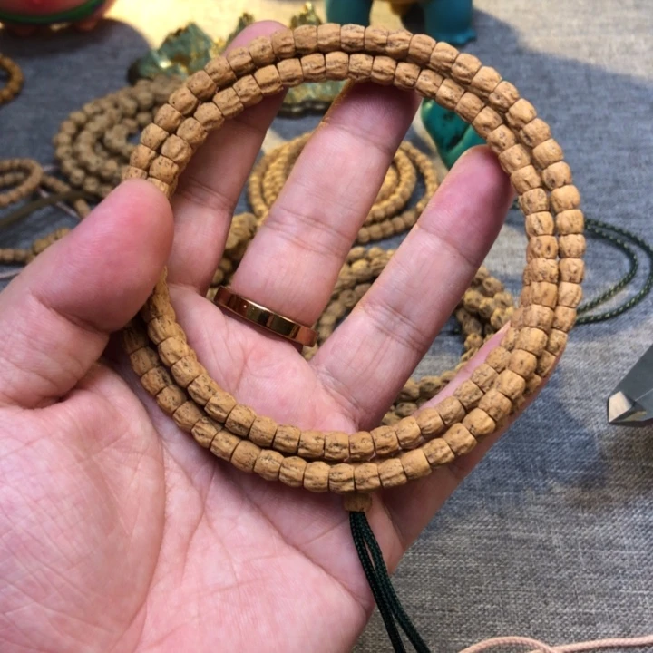 柏香籽/百香籽吊坠