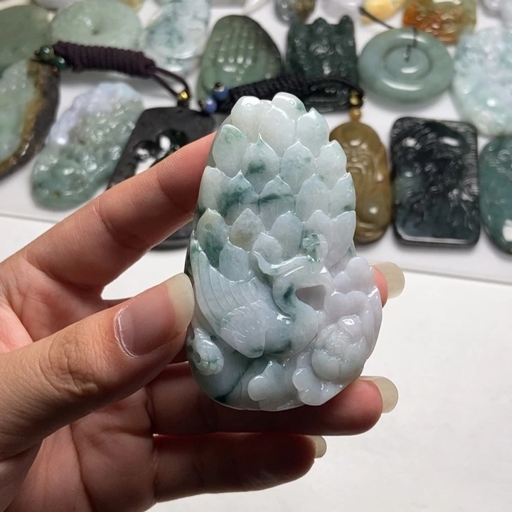 翡翠未镶嵌颈饰凤川牡丹32