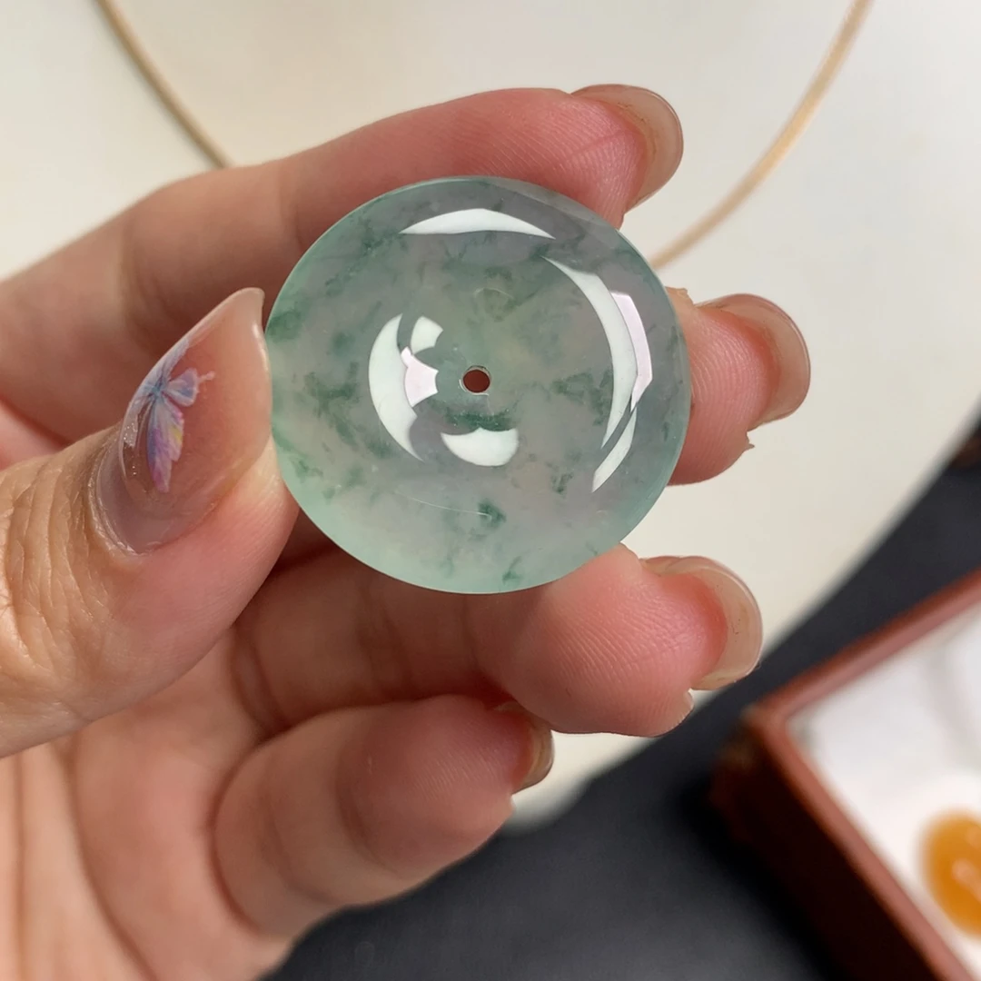 翡翠未镶嵌颈饰05785868870888080