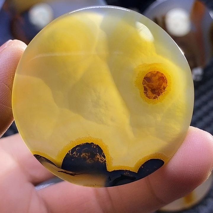 未镶嵌颈饰玛瑙/玉髓