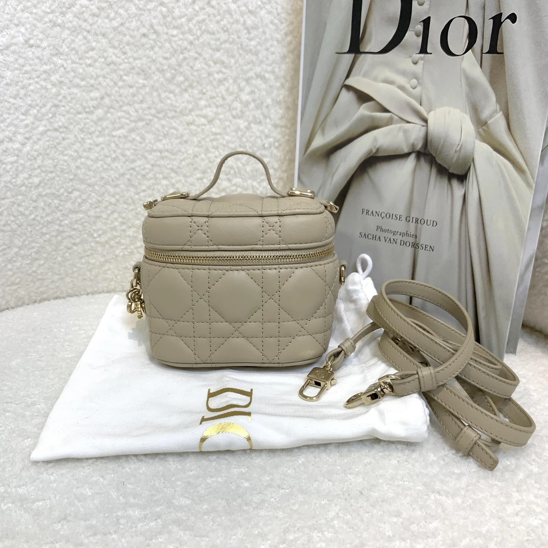 99新 DIOR/迪奥 壹臻/浅卡其色mini化妆盒包/16022219