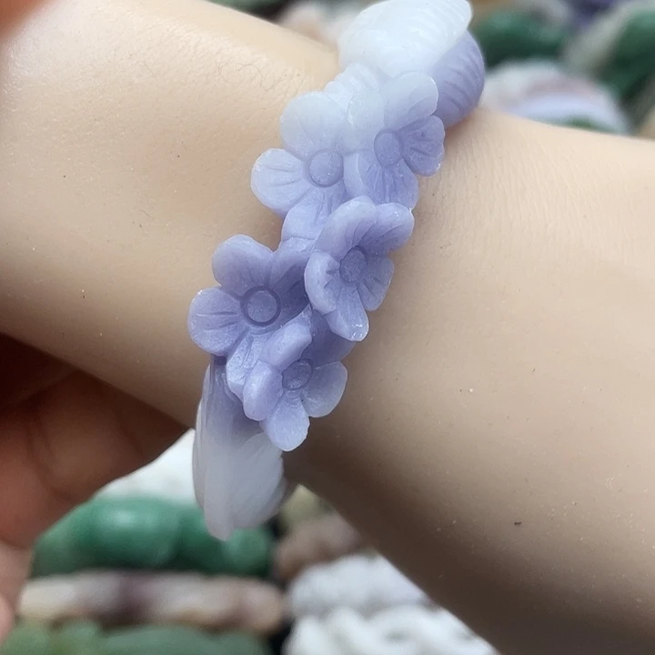 石英岩玉手镯未镶嵌