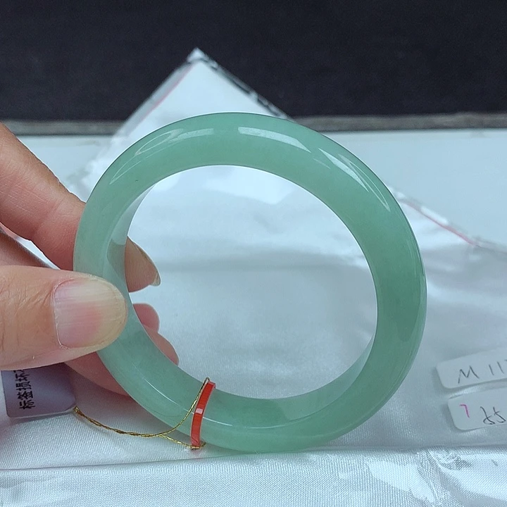 翡翠未镶嵌手镯55圈4070
